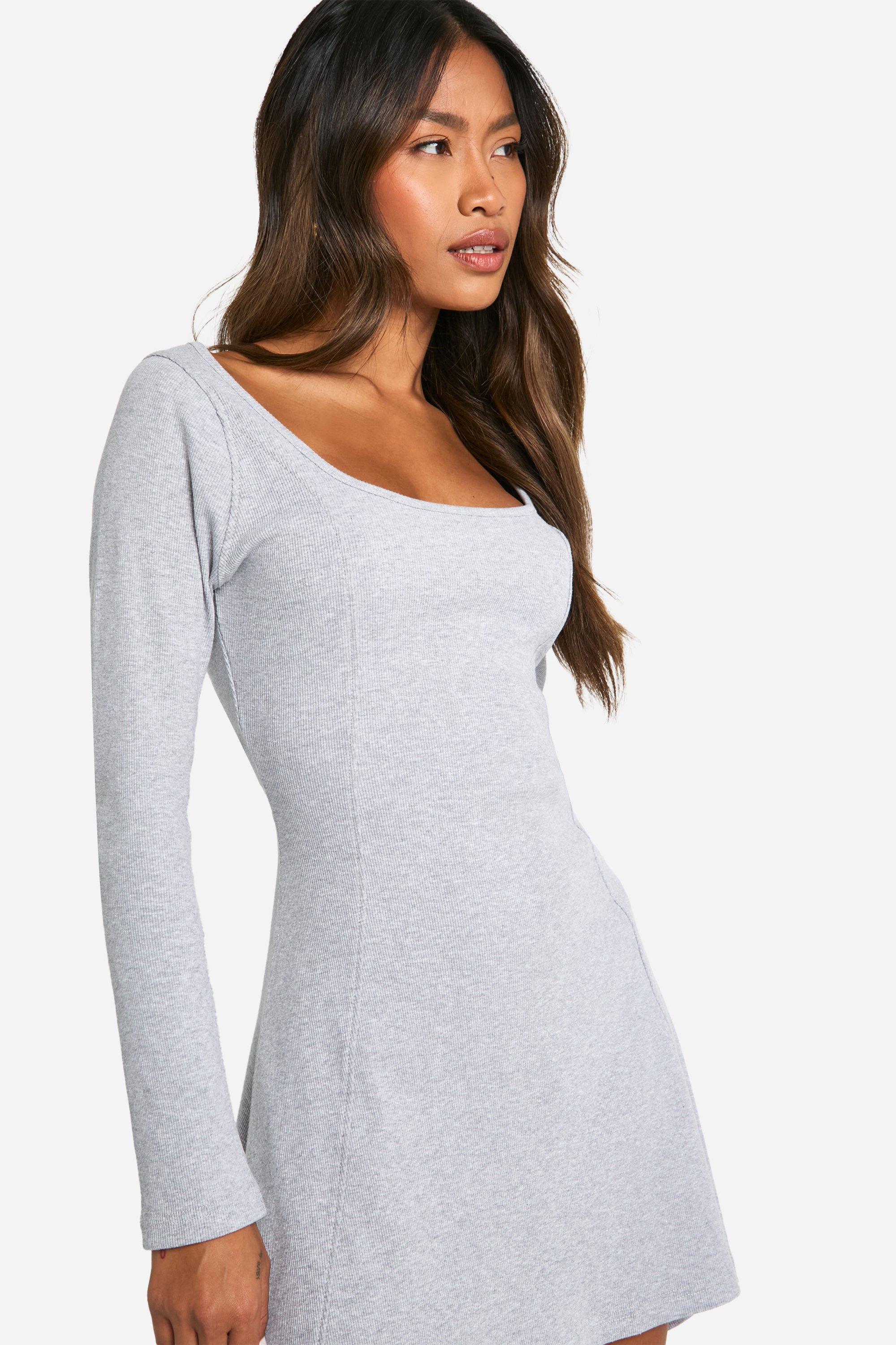 Robe patineuse cotelee basique a manches longues boohoo FR